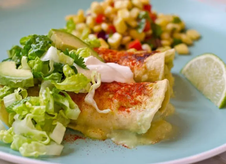 Chicken Enchiladas with Tomatillo Sauce